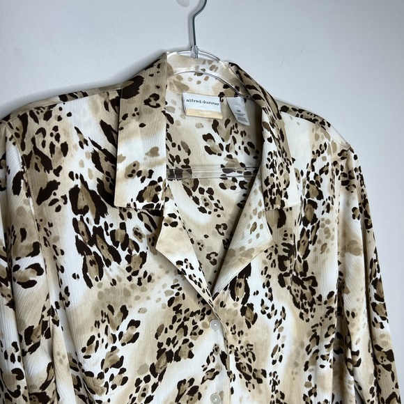 Alfred Dunner collar button down shirt/blouse. Multi-print/animal like print. - Picture 3 of 6